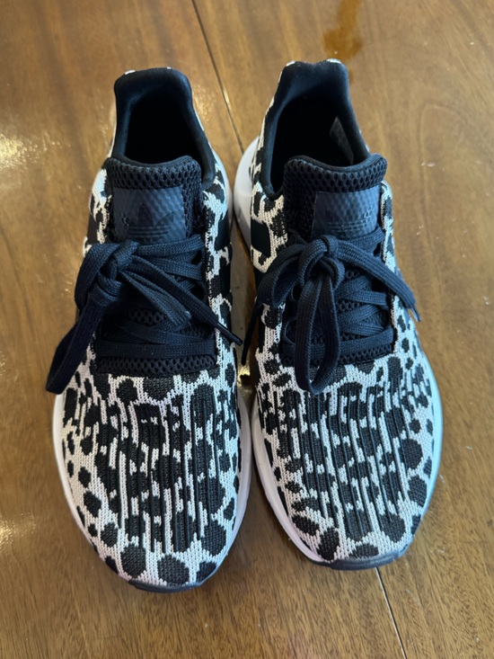 adidas Shoes - adidas Swift Run sneakers